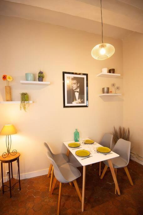 La Belle Pierre - Appartement De Charme Tres Calme En Coeur De Ville Auxerre Extérieur photo